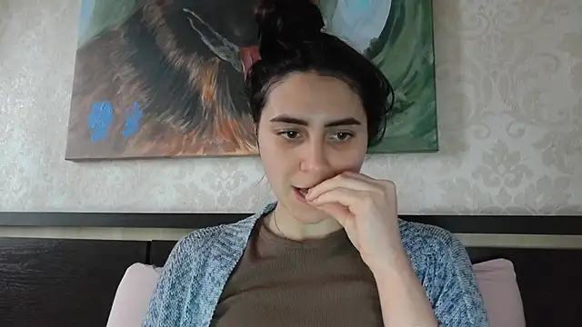 Kashtanka  online show from 15, 2, 2025