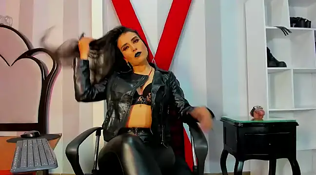 MeliizaQueen online show from 25, 2, 2025