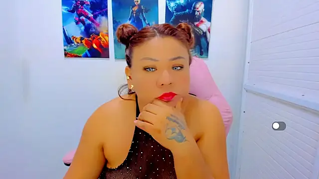 Snapshot of victoria_love89 chatting on 19, 6, 2026 victoria love89 online show from 19, 6, 2026