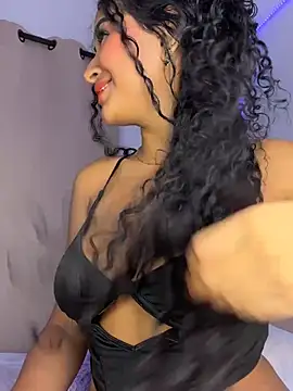 Snapshot of quianna_ chatting on 18, 4, 2026 quianna online show from 18, 4, 2026