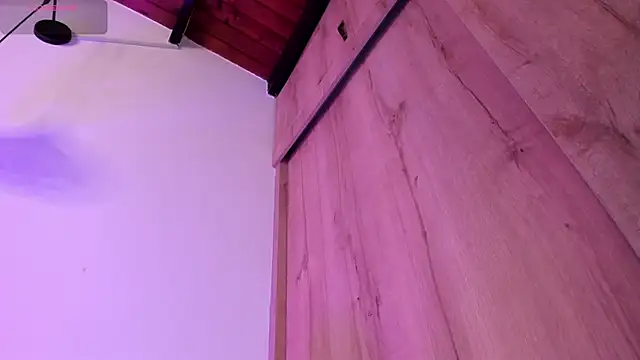 Snapshot of Mia_ross16 chatting on 2, 3, 2025 Mia ross16 online show from 2, 3, 2025