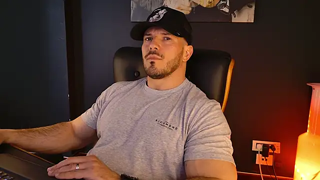 AngeloEric online show from 22, 4, 2026