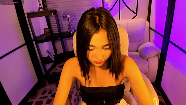 Snapshot of lilithTeen1_ chatting on 21, 12, 2024 lilithTeen1 online show from 21, 12, 2024
