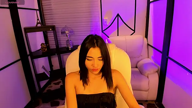 Snapshot of lilithTeen1_ chatting on 21, 12, 2024 lilithTeen1 online show from 21, 12, 2024
