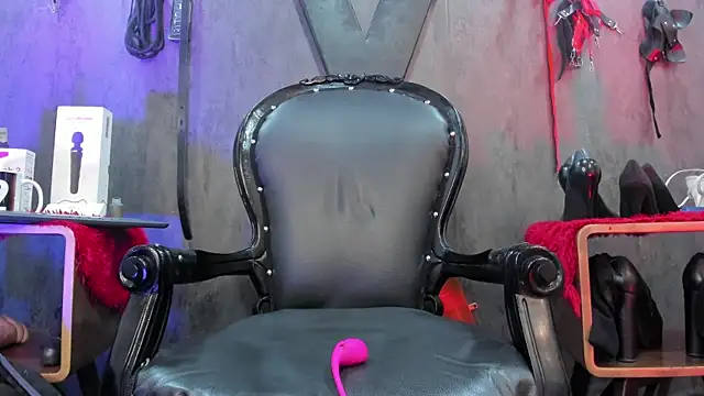 Carolina Arias online show from 27, 1, 2025