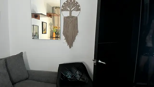 Snapshot of electra_hunt chatting on 1, 6, 2026 electra hunt online show from 1, 6, 2026