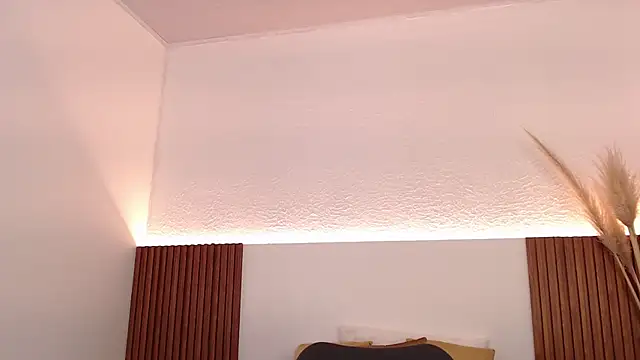 zander 2120 online show from 5, 12, 2024