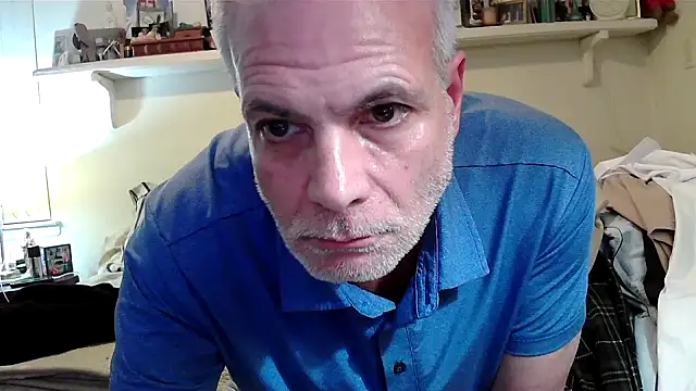 Snapshot of Hand69someguy chatting on 23, 5, 2026 Hand69someguy online show from 23, 5, 2026