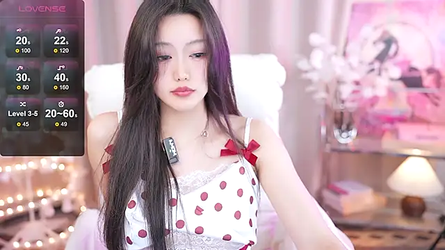 Snapshot of YINGTao-168 chatting on 8, 2, 2025 YINGTao-168 online show from 8, 2, 2025