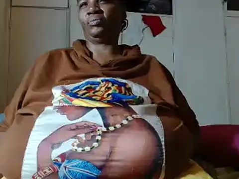 Snapshot of tinagiant chatting on 18, 1, 2025 tinagiant online show from 18, 1, 2025