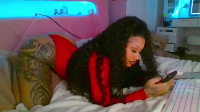 XenaIsland online show from 4, 4, 2026