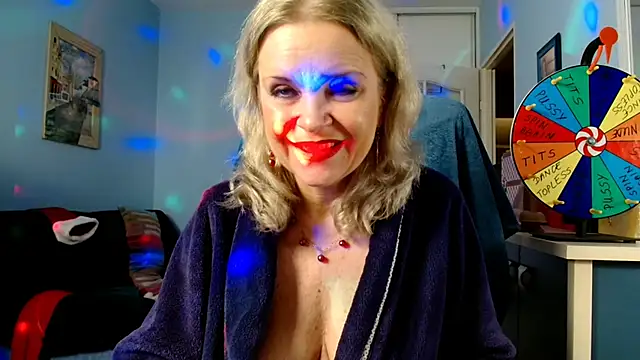 sexyjennyeu online show from 18, 12, 2024