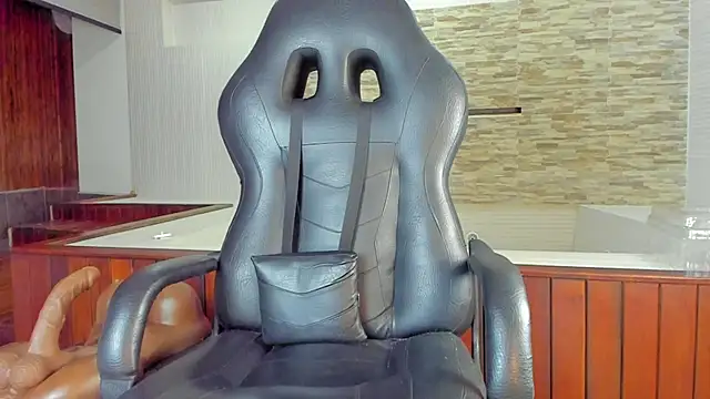 Hanna lens online show from 20, 3, 2025