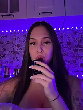 EricaWalls online show from 18, 1, 2025