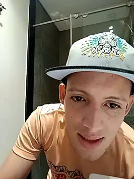 Duvan Martinez23 online show from 2, 4, 2026