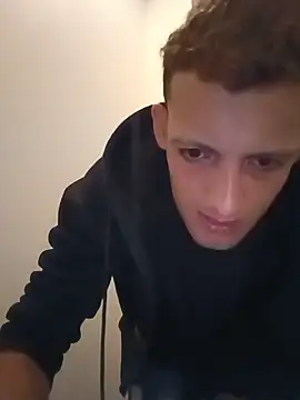 Duvan Martinez23 online show from 15, 4, 2026