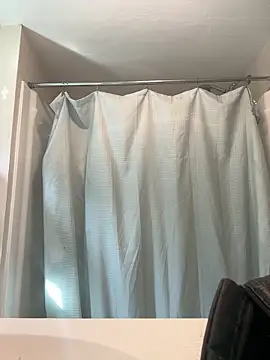 menaceswife online show from 27, 9, 2025