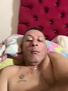 Snapshot of dirtycouplehot2 chatting on 6, 6, 2026 dirtycouplehot2 online show from 6, 6, 2026