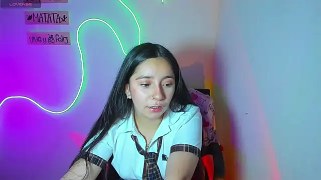 Snapshot of litle_mily_ chatting on 22, 3, 2025 litle mily online show from 22, 3, 2025