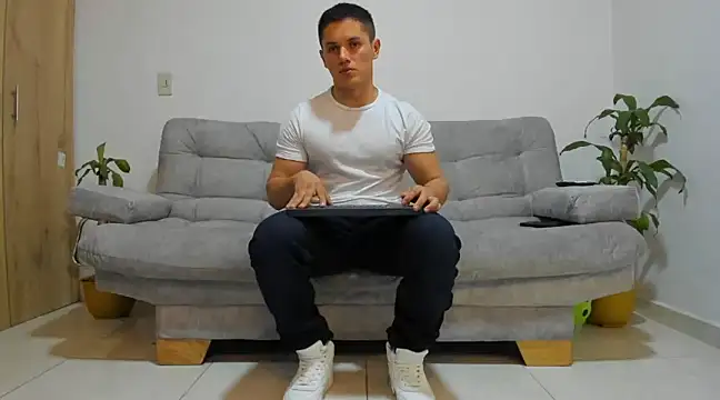 julian wallace online show from 6, 12, 2024