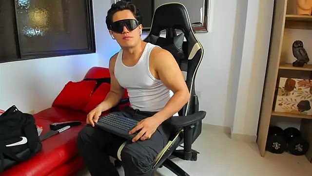 julian wallace online show from 12, 3, 2026