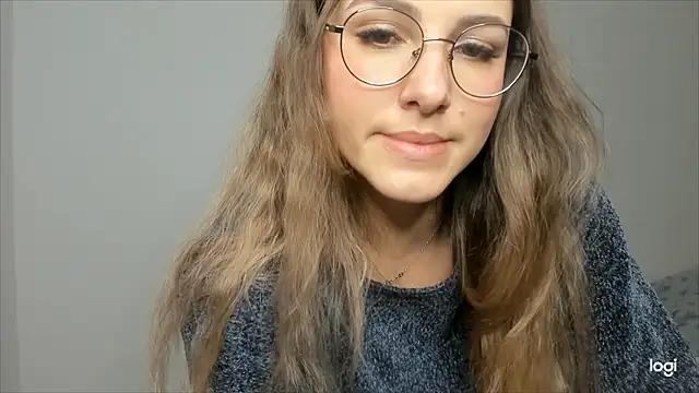Snapshot of sophia_euphoriaa chatting on 4, 12, 2024 sophia euphoriaa online show from 4, 12, 2024