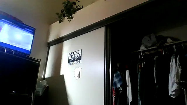 Snapshot of HBYAM chatting on 5, 10, 2025 HBYAM online show from 5, 10, 2025