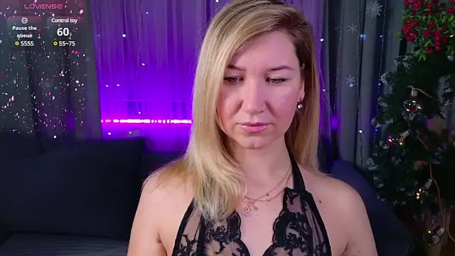 Snapshot of MilaBott chatting on 27, 12, 2024 MilaBott online show from 27, 12, 2024