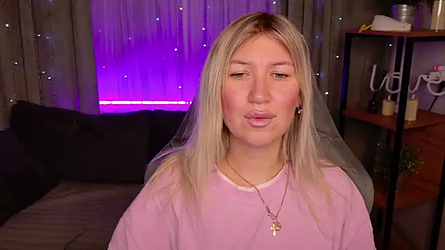 MilaBott online show from 18, 11, 2025