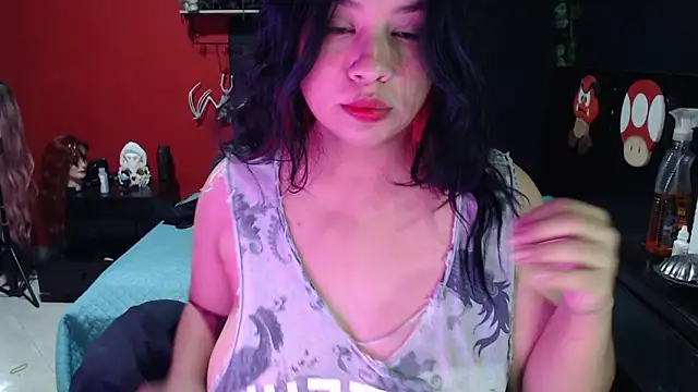 Snapshot of MaggaCass chatting on 13, 12, 2024 MaggaCass online show from 13, 12, 2024