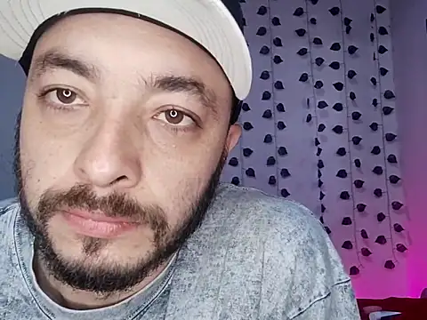 hotlatin92 online show from 28, 2, 2025