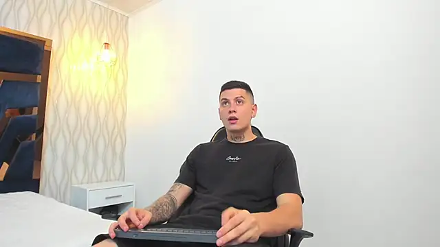 Yeiko Romero  online show from 22, 2, 2025