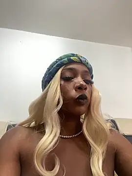 TIFFANYYSTAR online show from 27, 9, 2025