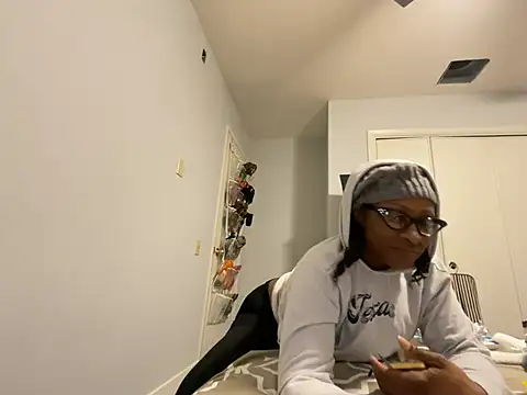 Snapshot of wynterheat chatting on 16, 1, 2025 wynterheat online show from 16, 1, 2025