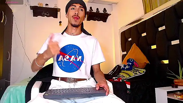 RyanRizzo online show from 23, 12, 2024