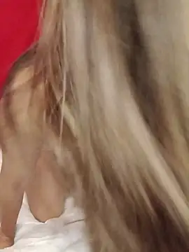 apriilhot online show from 16, 4, 2026