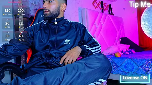 Snapshot of Rich_boy01 chatting on 31, 1, 2026 Rich boy01 online show from 31, 1, 2026