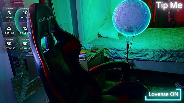 Snapshot of Rich_boy01 chatting on 14, 2, 2026 Rich boy01 online show from 14, 2, 2026