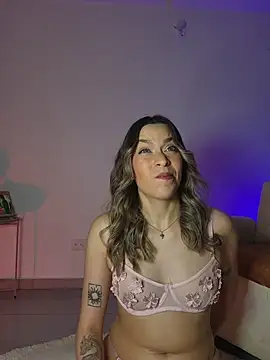 Snapshot of mich_bittersweet chatting on 15, 7, 2026 mich bittersweet online show from 15, 7, 2026