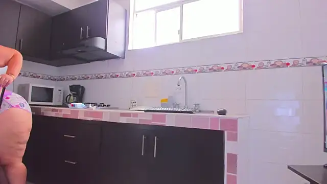 Emma-evans online show from 9, 3, 2026