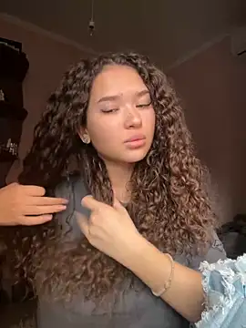 Denise Garciia online show from 13, 12, 2024