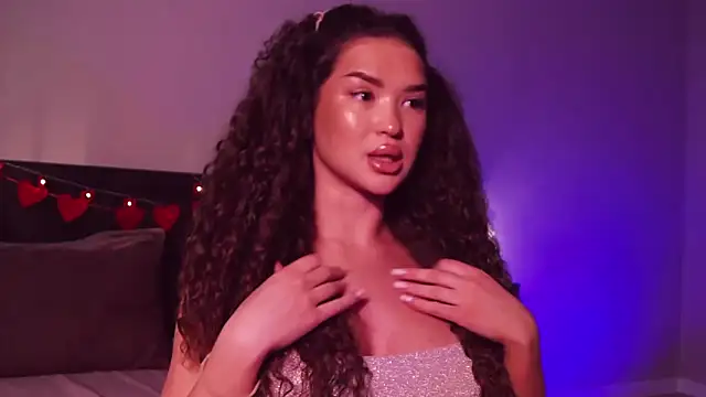 Denise Garciia online show from 12, 2, 2025