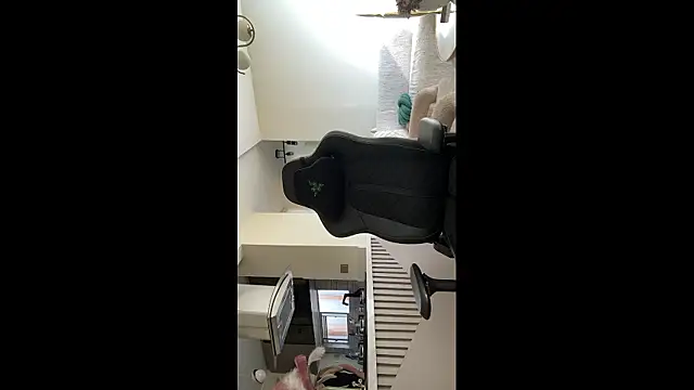 Snapshot of IsmaelRichardson chatting on 2, 3, 2026 IsmaelRichardson online show from 2, 3, 2026