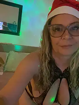 lolavalecuatro online show from 21, 12, 2024