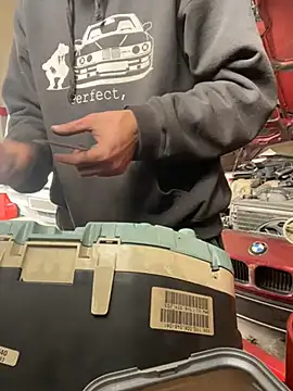 donnuozfutura online show from 17, 3, 2025