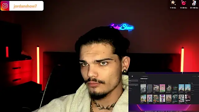 Snapshot of JordanShow chatting on 14, 12, 2025 JordanShow online show from 14, 12, 2025