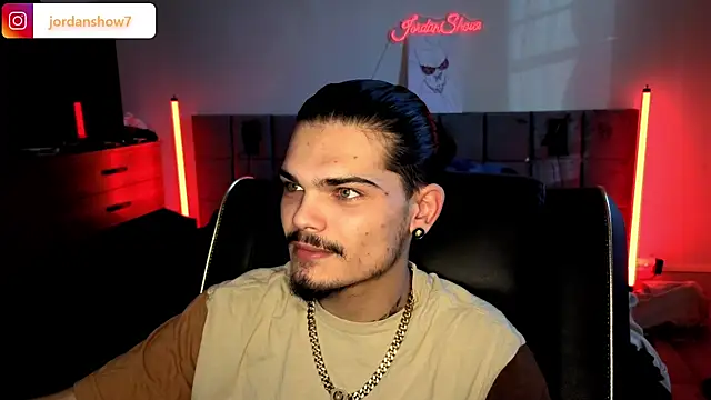 Snapshot of JordanShow chatting on 15, 12, 2025 JordanShow online show from 15, 12, 2025