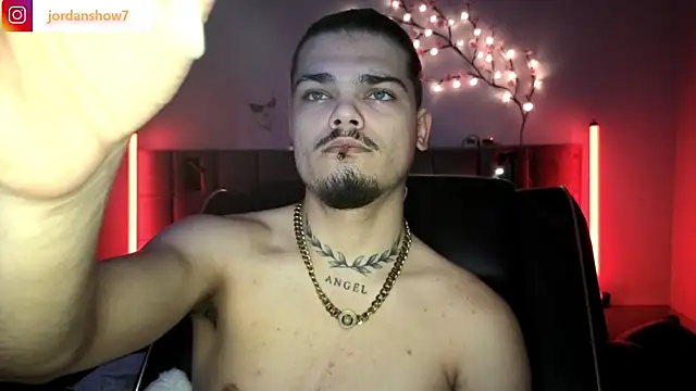 Snapshot of JordanShow chatting on 7, 1, 2026 JordanShow online show from 7, 1, 2026