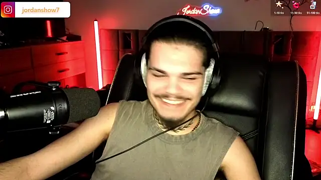 Snapshot of JordanShow chatting on 5, 2, 2026 JordanShow online show from 5, 2, 2026