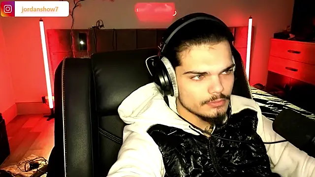 Snapshot of JordanShow chatting on 9, 2, 2026 JordanShow online show from 9, 2, 2026